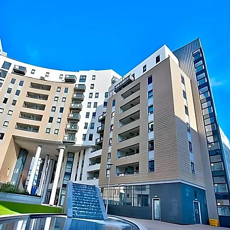 Gateway Serviced فندق 4*